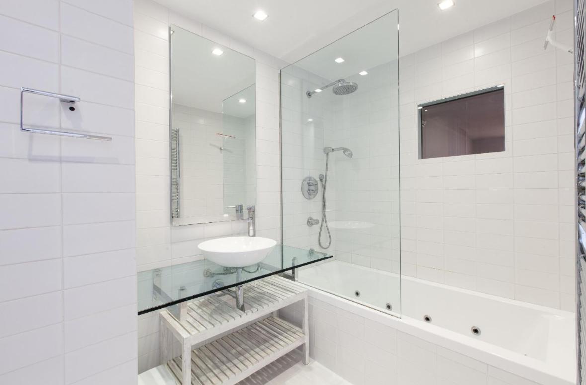 Vistas Del Mar By Hello Homes Sitges Extérieur photo