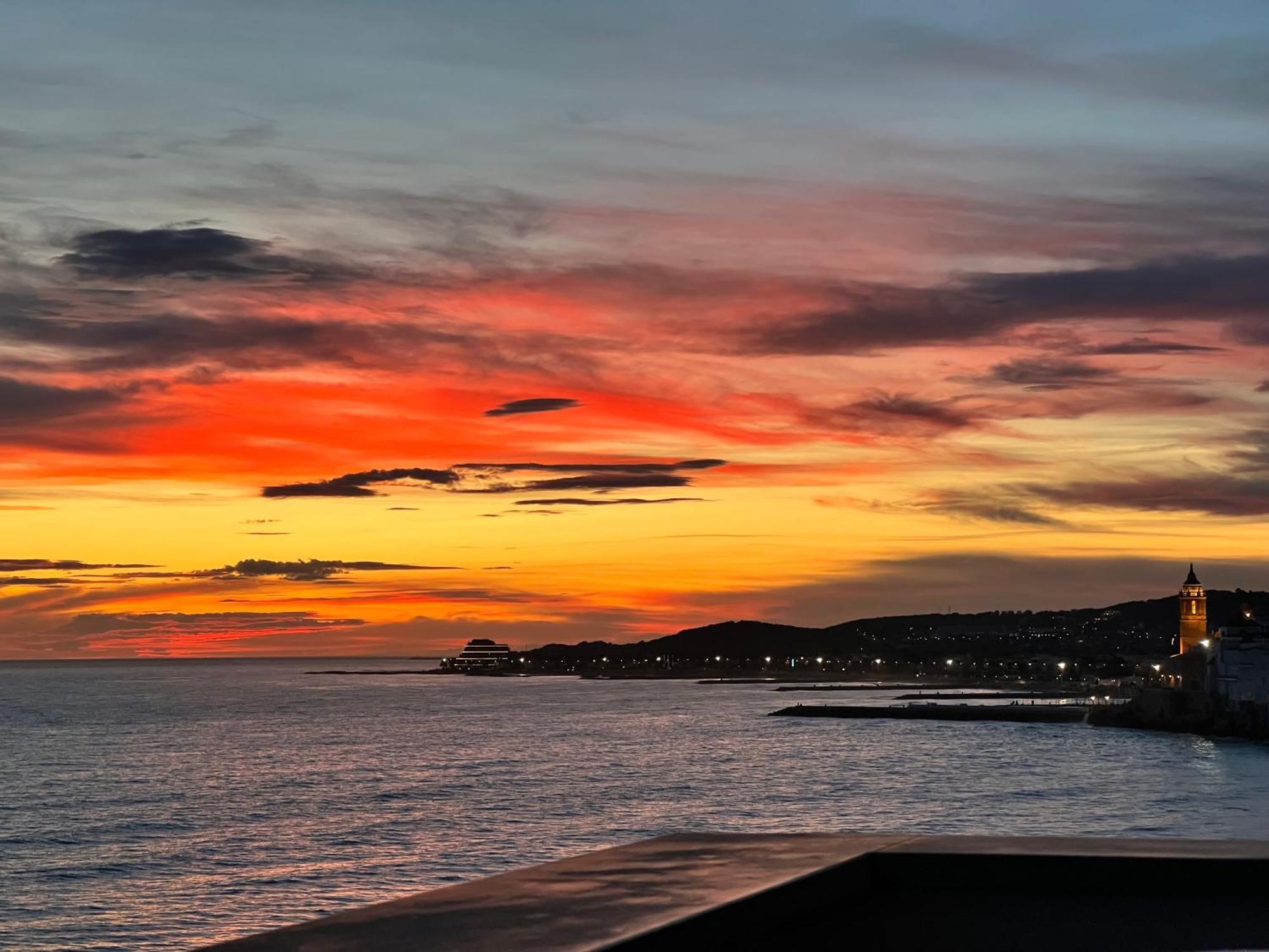 Vistas Del Mar By Hello Homes Sitges Extérieur photo